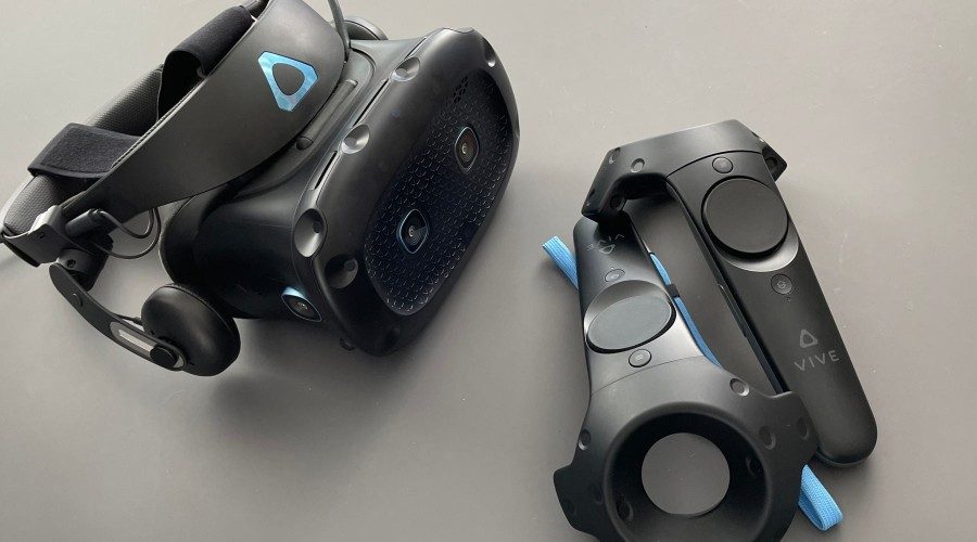 Best VR Headsets of 2023 HTC Vive Cosmos Elite